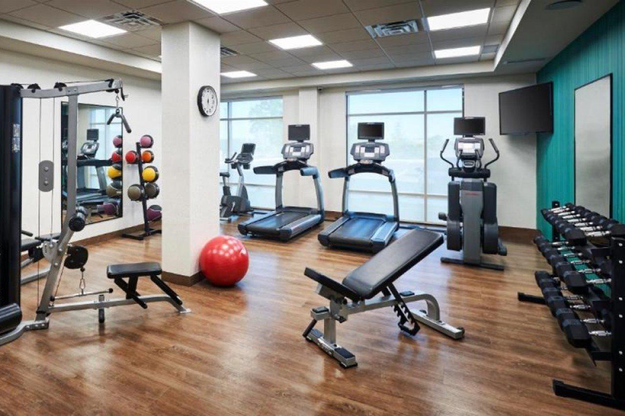 Holiday Inn Express - Sarnia - Point Edward By Ihg Экстерьер фото