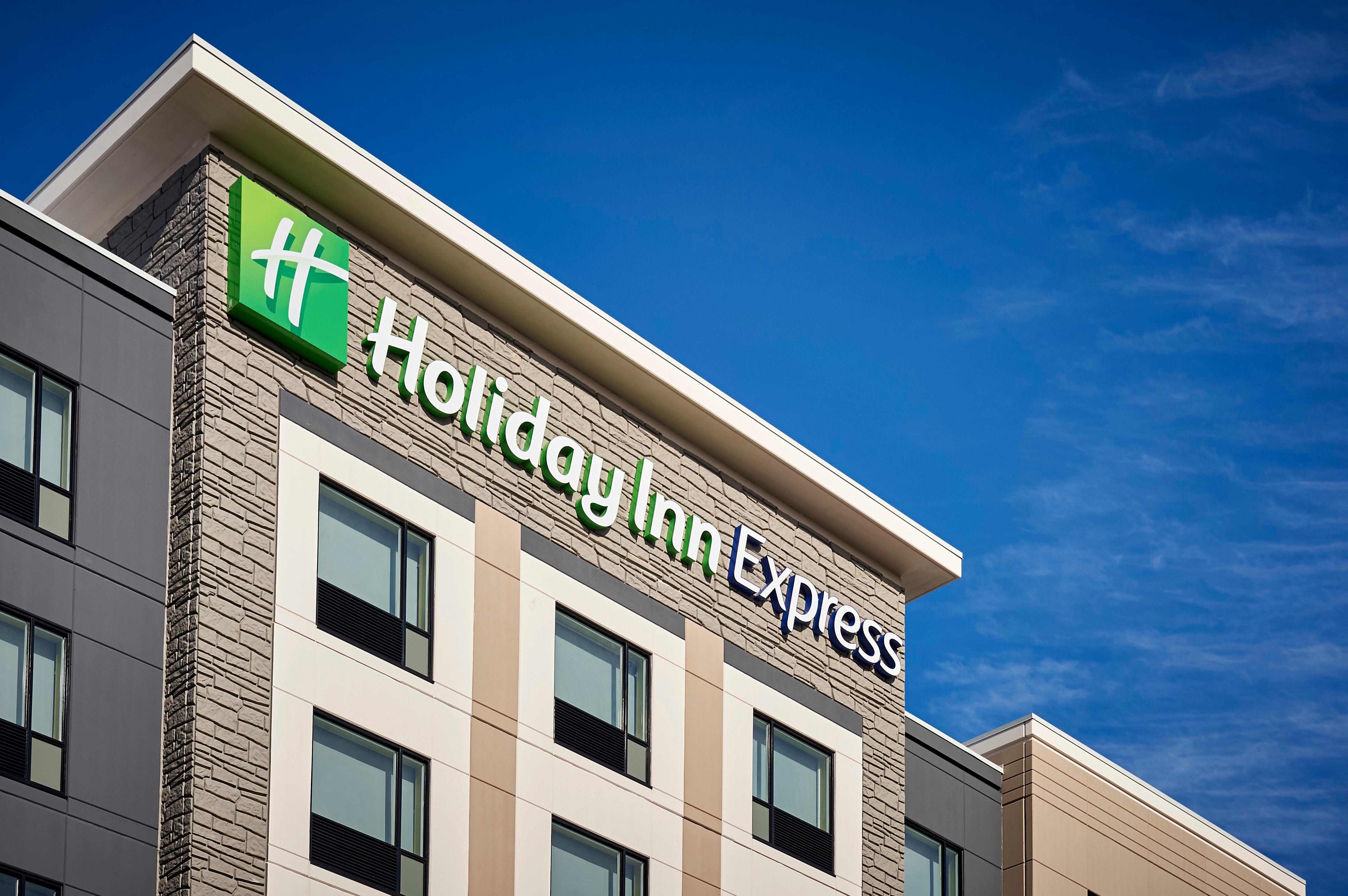 Holiday Inn Express - Sarnia - Point Edward By Ihg Экстерьер фото